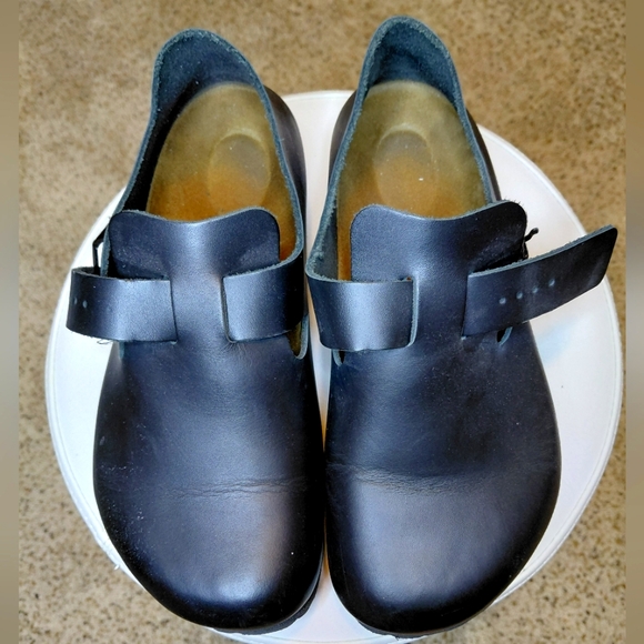 Birkenstock London EU39 US8 Black, Normal Regular Width~NEW - Picture 1 of 4